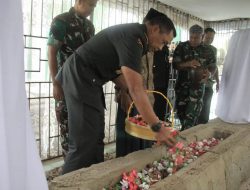 Sebelum Tinggalkan Aceh, Mayjen Mohamad Hasan Ziarah ke Makam Syiah Kuala