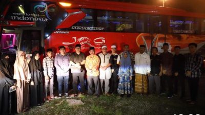 Qari dan Qariah Aceh Besar Berangkat ke Tanah Suci