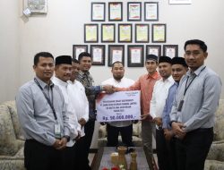 Baitul Mal Aceh Besar Terima Zakat Karyawan PT Bank Aceh Jantho