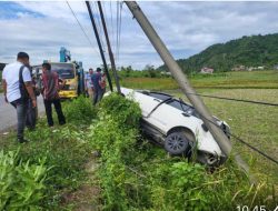 Mobil Ketua RAPI Pijay Kecelakaan Tunggal di Bradeun