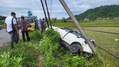 Mobil Ketua RAPI Pijay Kecelakaan Tunggal di Bradeun