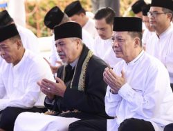 Pj Gubernur Larut dalam Doa dan Zikir Peringatan 19 Tahun Tsunami Aceh