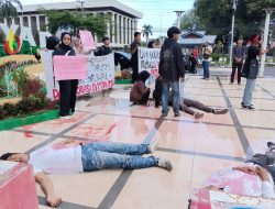 Mahasiswa Unimal Menuntut Polisi Usut Tuntas TPPO Kasus Rohingya