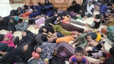 Bergeser dari Aceh, Pengungsi Rohingya Juga Ditolak di Sumut