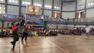 Puluhan Atlet Bulu Tangkis Usia Dini Perebutkan Piala Kadis PUPR Aceh Barat