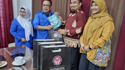 Promosikan Batik ‘Nyan Cap’ di HPN, Ketua Dekranasda Aceh Besar Apresiasi PWI dan IKWI