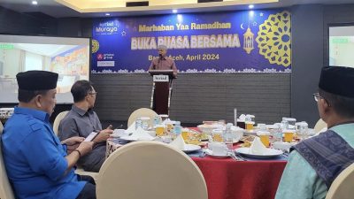 Dihadiri Perwakilan Media dan Travel Agent, Ustadz Umar Semarakkan Bukber di Hotel Kyriad