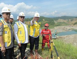 Ditinjau Pj Gubernur Bersama Forkopimda, Bendungan Keureuto Rampung Tahun Ini