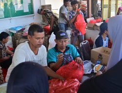 Warga Lhoong Padati Lokasi Pangan Murah Pemkab Aceh Besar