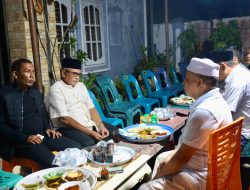 Pj Gubernur Aceh Takziah ke Rumah Duka Mertua Ketum KONI Aceh