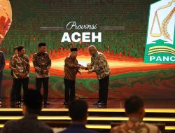 Aceh Terima Penghargaan Universal Health Coverage