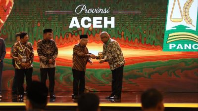 Aceh Terima Penghargaan Universal Health Coverage