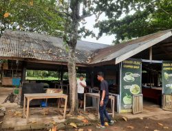 Sambut PON XXI Para Pedagang Lamtanjong Suka Makmur Mulai Berbenah