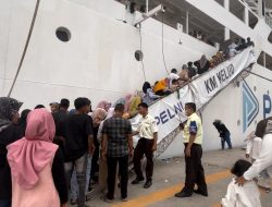 Kunjungan ke Hotel Terapung KM Kelud Capai 15.000 Orang