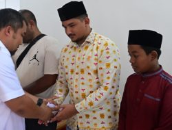 Iswanto Salurkan Bantuan Uang Saku Untuk Duta Aceh Besar MTQ Nasional di Samarinda