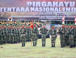 Tembakan Meriam dan Akrobatik Udara Warnai HUT TNI di Blang Padang, Dihadiri Sekda Aceh