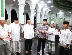 Pj Bupati Aceh Besar Launching Program Beut Kitab untuk Santri Pesantren Al Fauzul Kabir