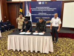 Dikukuhkan, Pengurus MTI dan DPD IKAAL-STTD Aceh