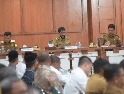Mualem Ingatkan Pentingnya Transparansi Pengadaan Barang dan Jasa, jangan Ada yang Terjerat Hukum